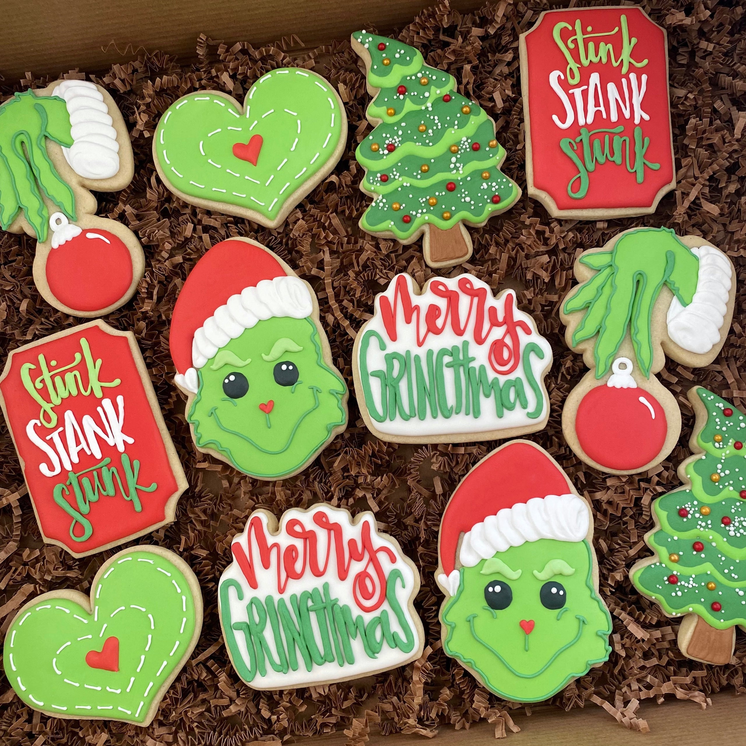 merry-grinchmas-jhk-cakes